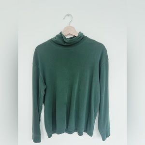 Green Turtle Neck